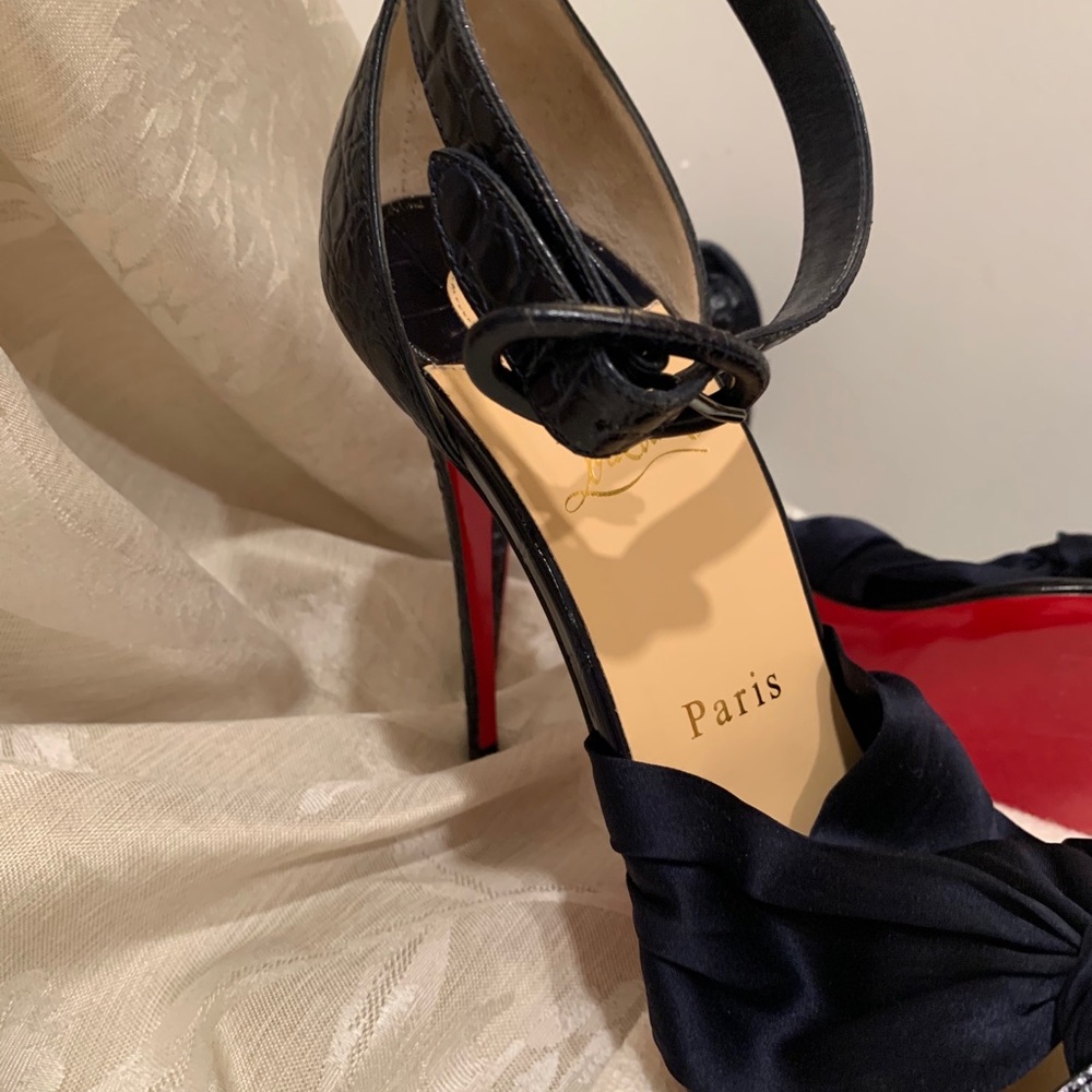 Christian Louboutin navy blue - Picture 15 of 16